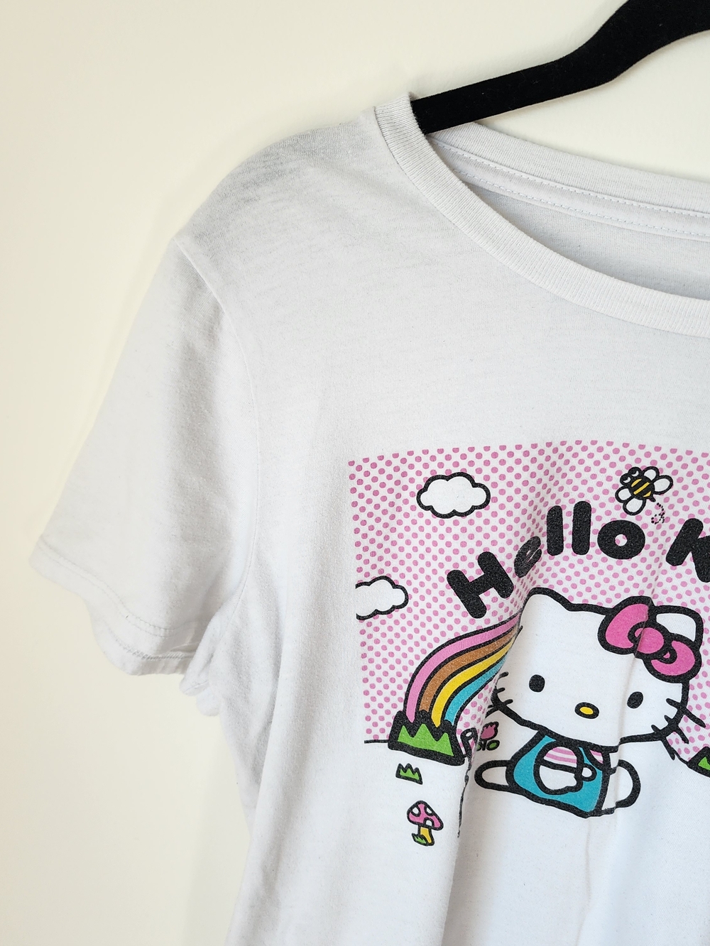 Hello Kitty Graphic Tee - Picture 3 of 12